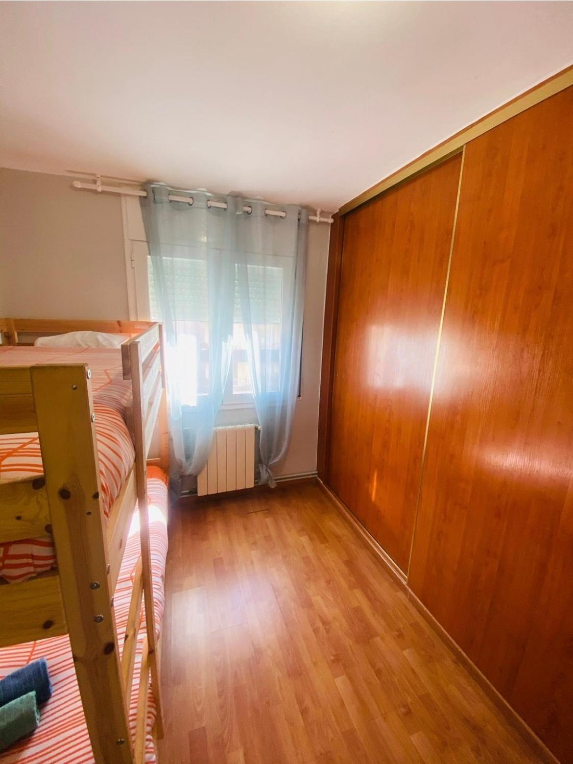 Piso Shic De Playa Fenals Con Terraza Y Piscina Appartement