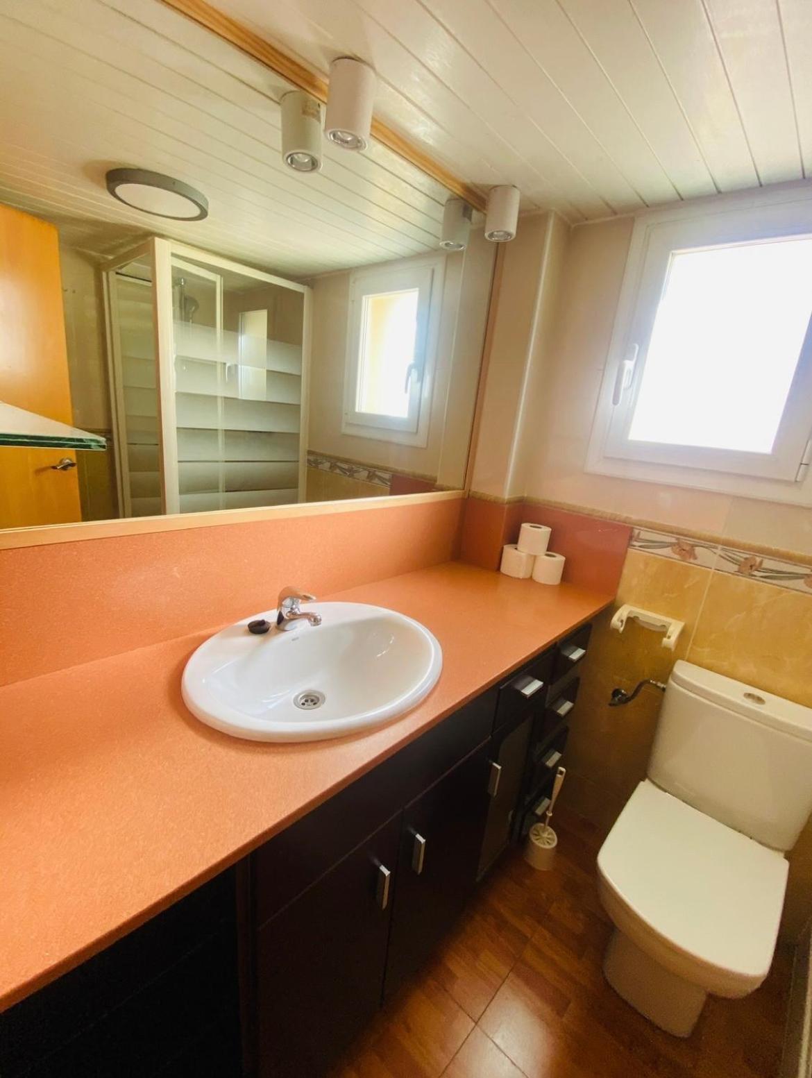 Appartement Piso Shic De Playa Fenals Con Terraza Y Piscina *