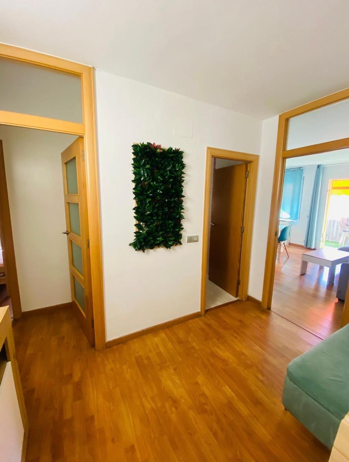 Piso Shic De Playa Fenals Con Terraza Y Piscina *